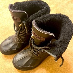 Ugg boys girls boots